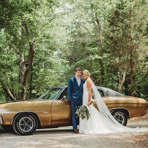 Meet your Posher, Abby